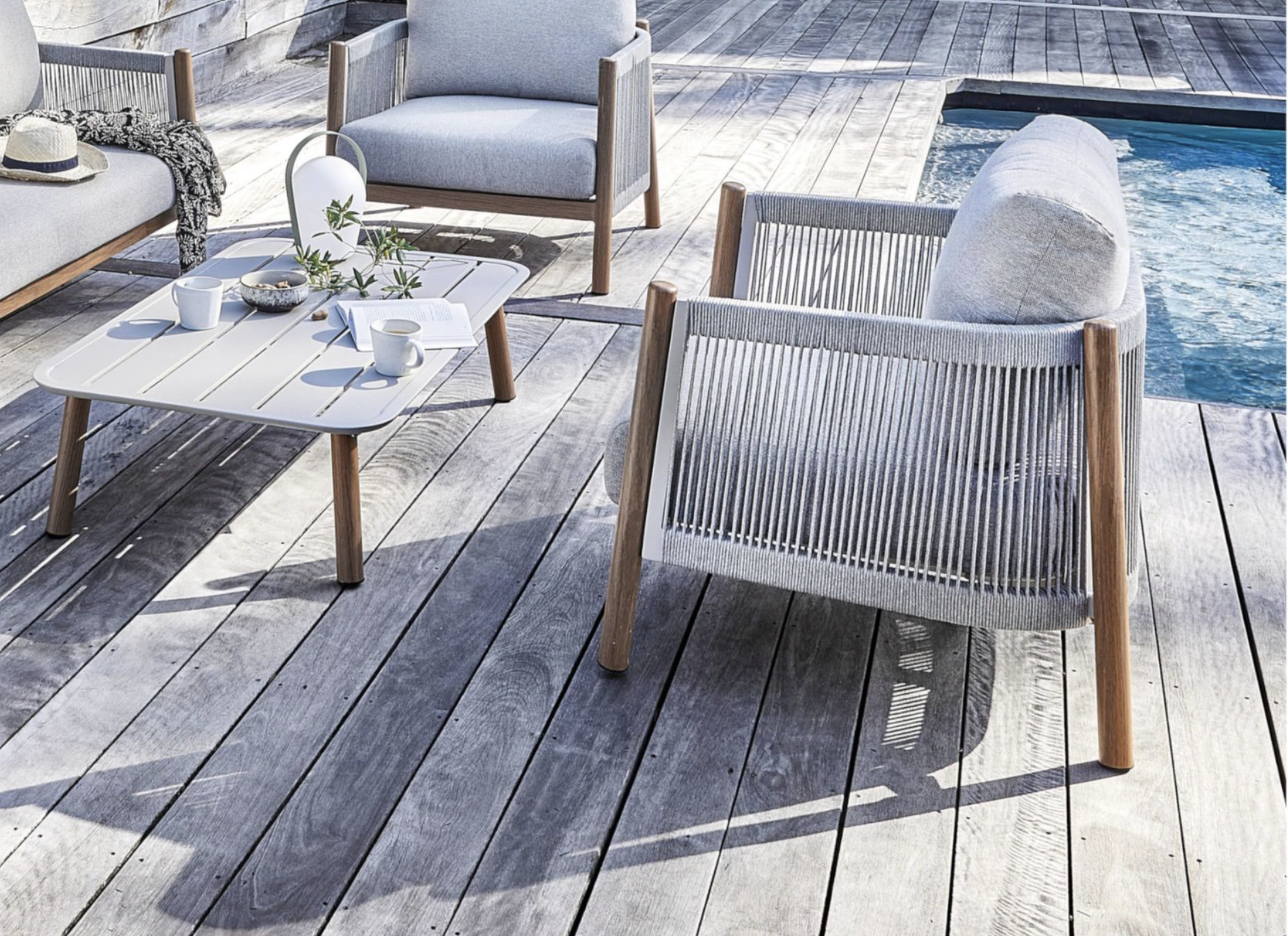 Set DERIVEUR avec 2 Fauteuils 1 Canapé 3 places et 1 Table basse – Image 2